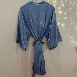 Pale blue bridesmaid robe large